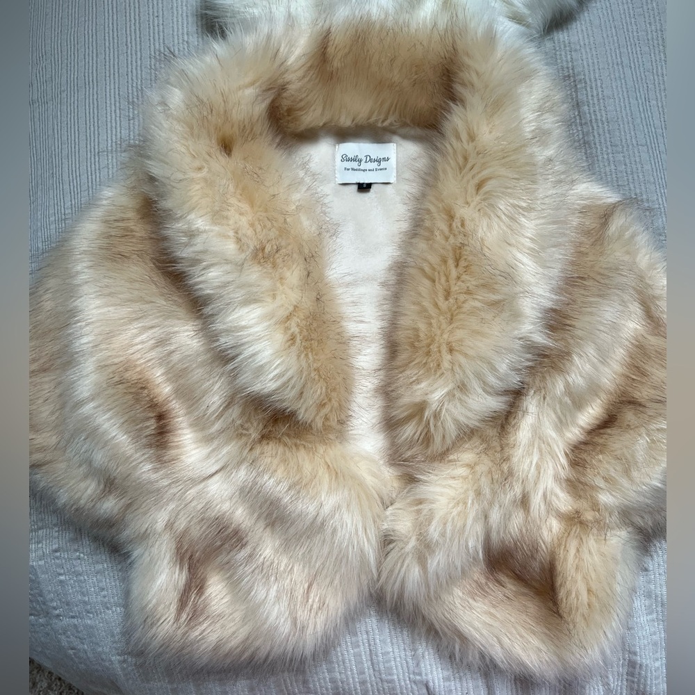 Sissily Champagne Fur Wrap / Shawl (Blair Cha03), 2 smalls and 1 large